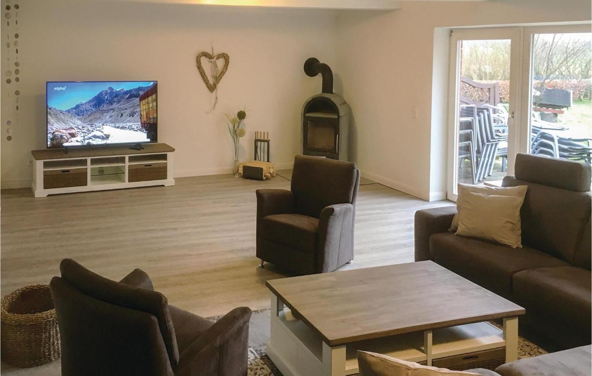 5 Bedroom Beautiful Home In Ockholm Extérieur photo